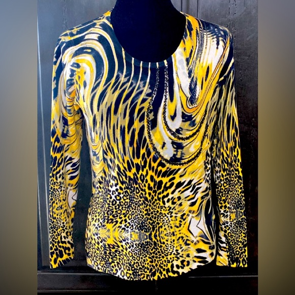 Metrics gold/Blk animal pattern longsleeves beaded sweater. Size small - Picture 1 of 10